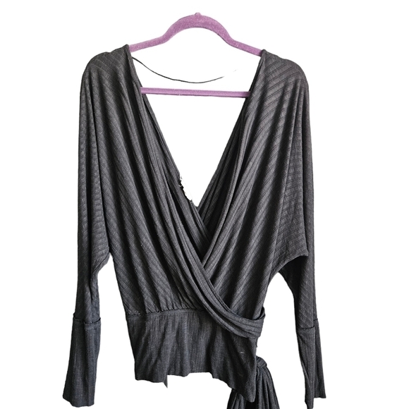 Free People Tops - Free People East Coast Black Long Sleeve Wrap Sz Medium